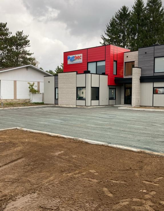 Image pour la réalisation: Excavation pour nouveau bâtiment et terrassement